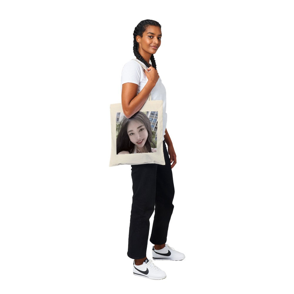 Jiafei's Fashionable Tote Bag - Without Writing